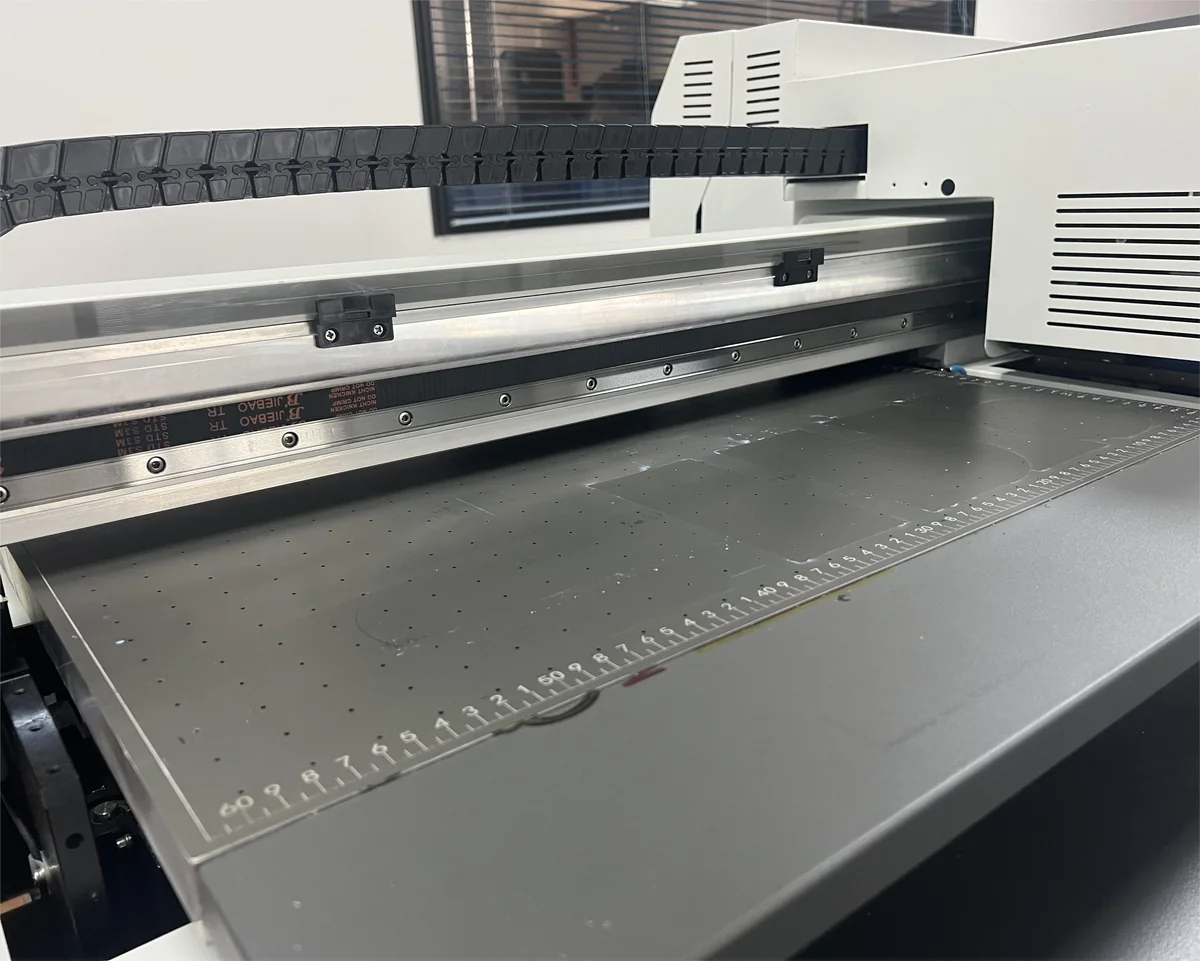 A1 6090 UV Flatbed Printer — Dual Leadshine Servo Motors | FuJia